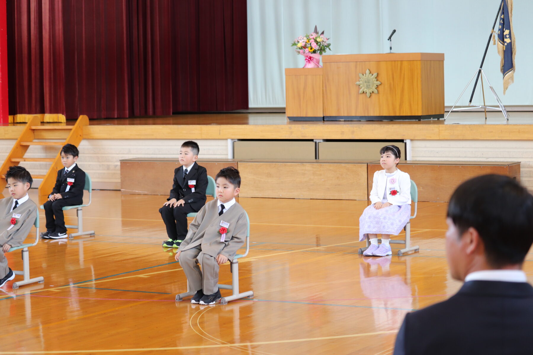 令和６年度　入学式 2枚目写真