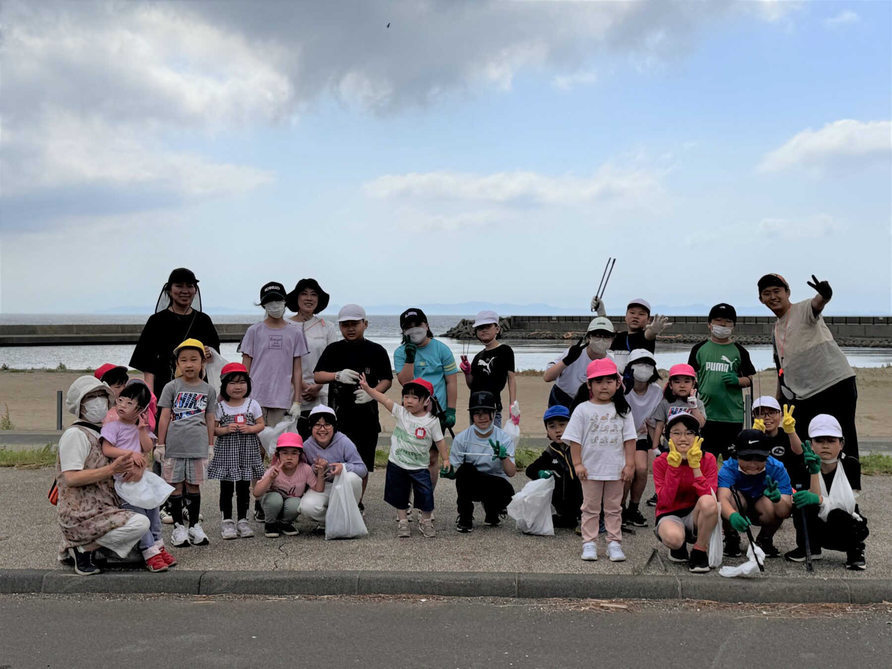 横綱ビーチゴミ拾い 8枚目写真