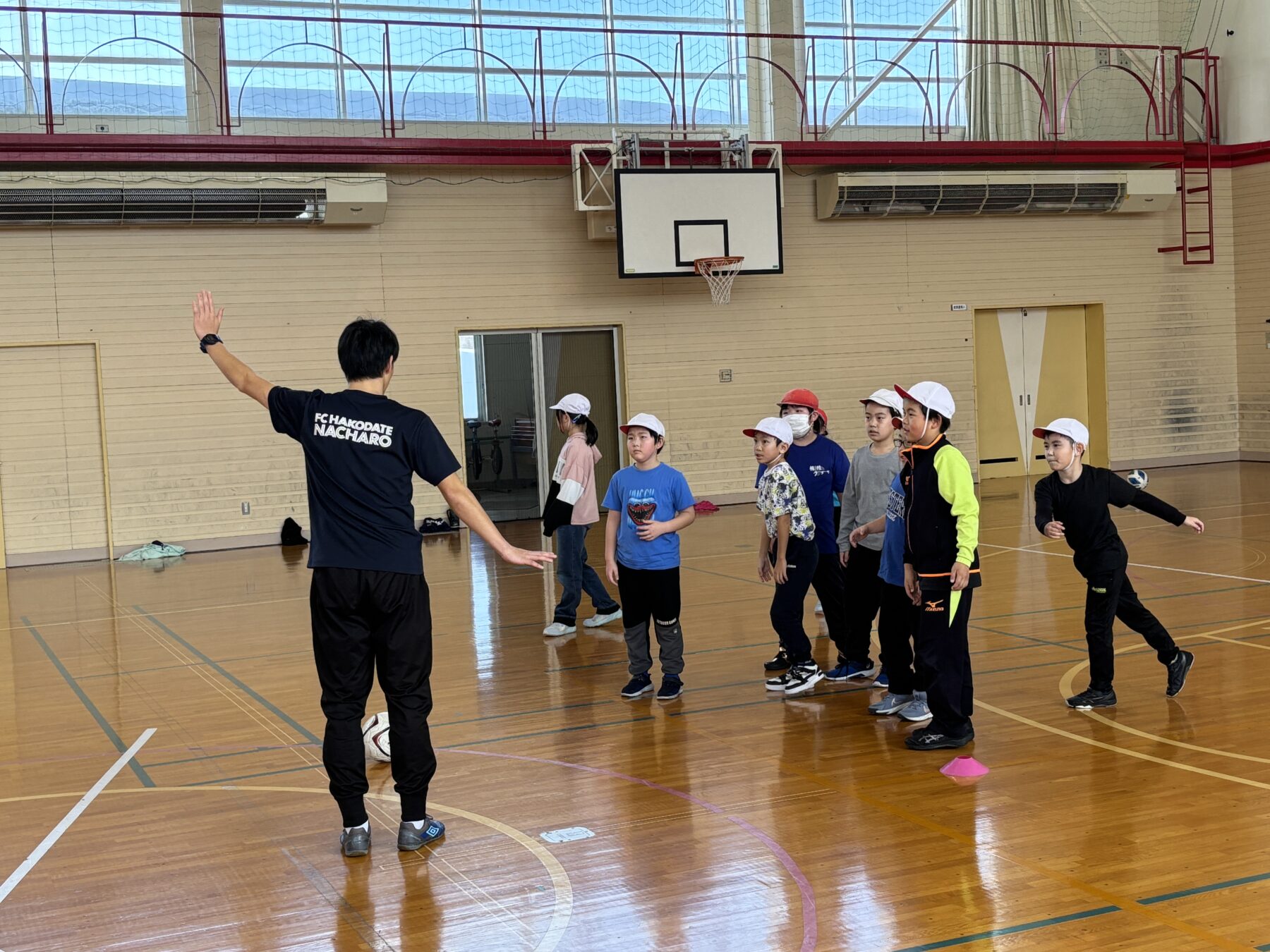 明治安田生命サッカー教室（吉岡小学校合同） 7枚目写真