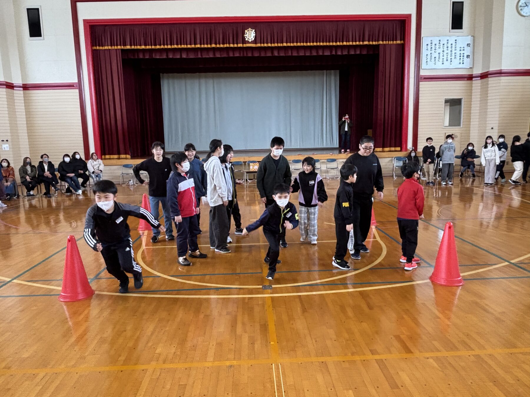 ６年生を送る会 6枚目写真