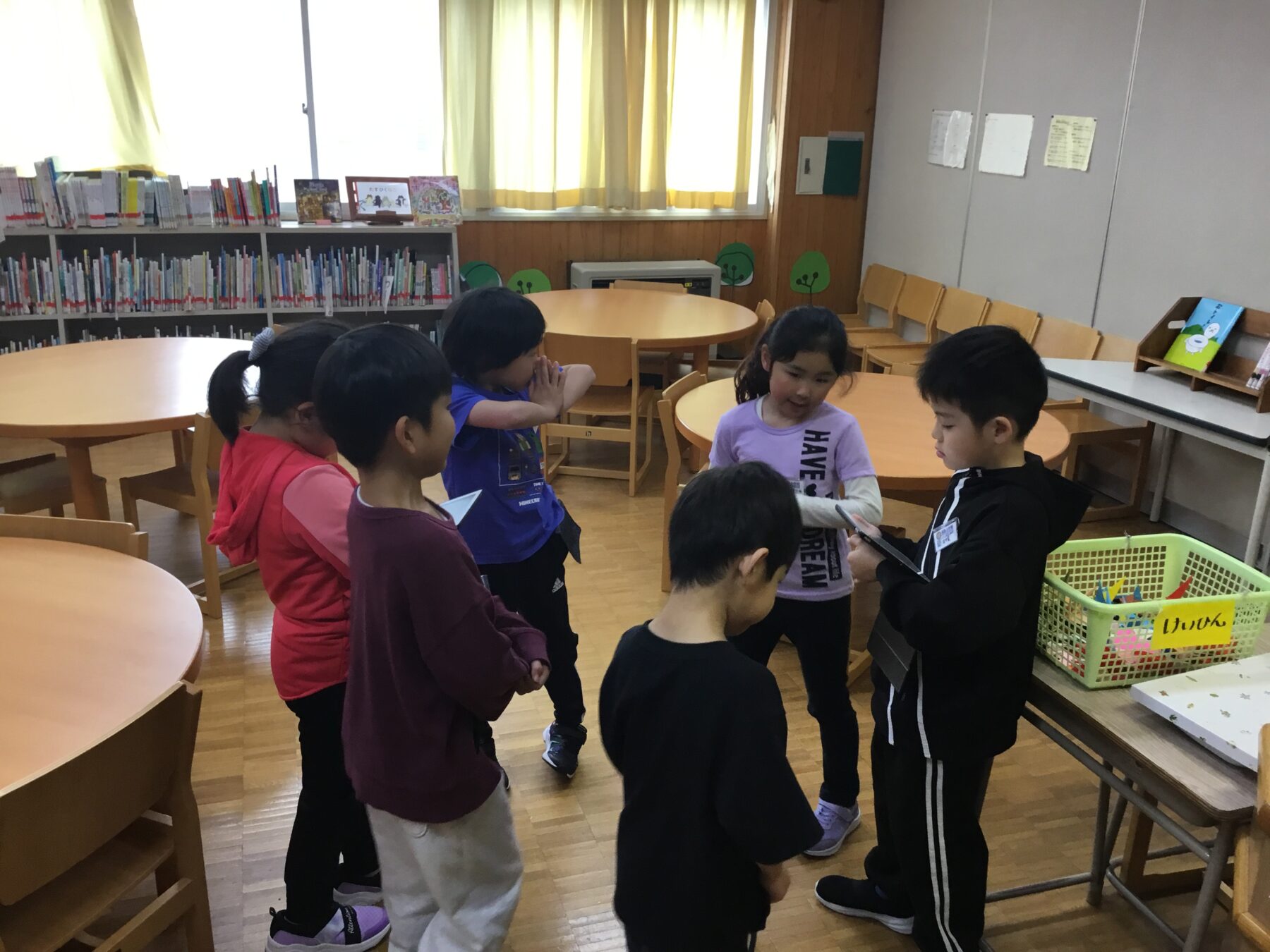 １年生の校内探検 7枚目写真