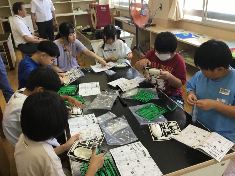 電気の力はおもしろい