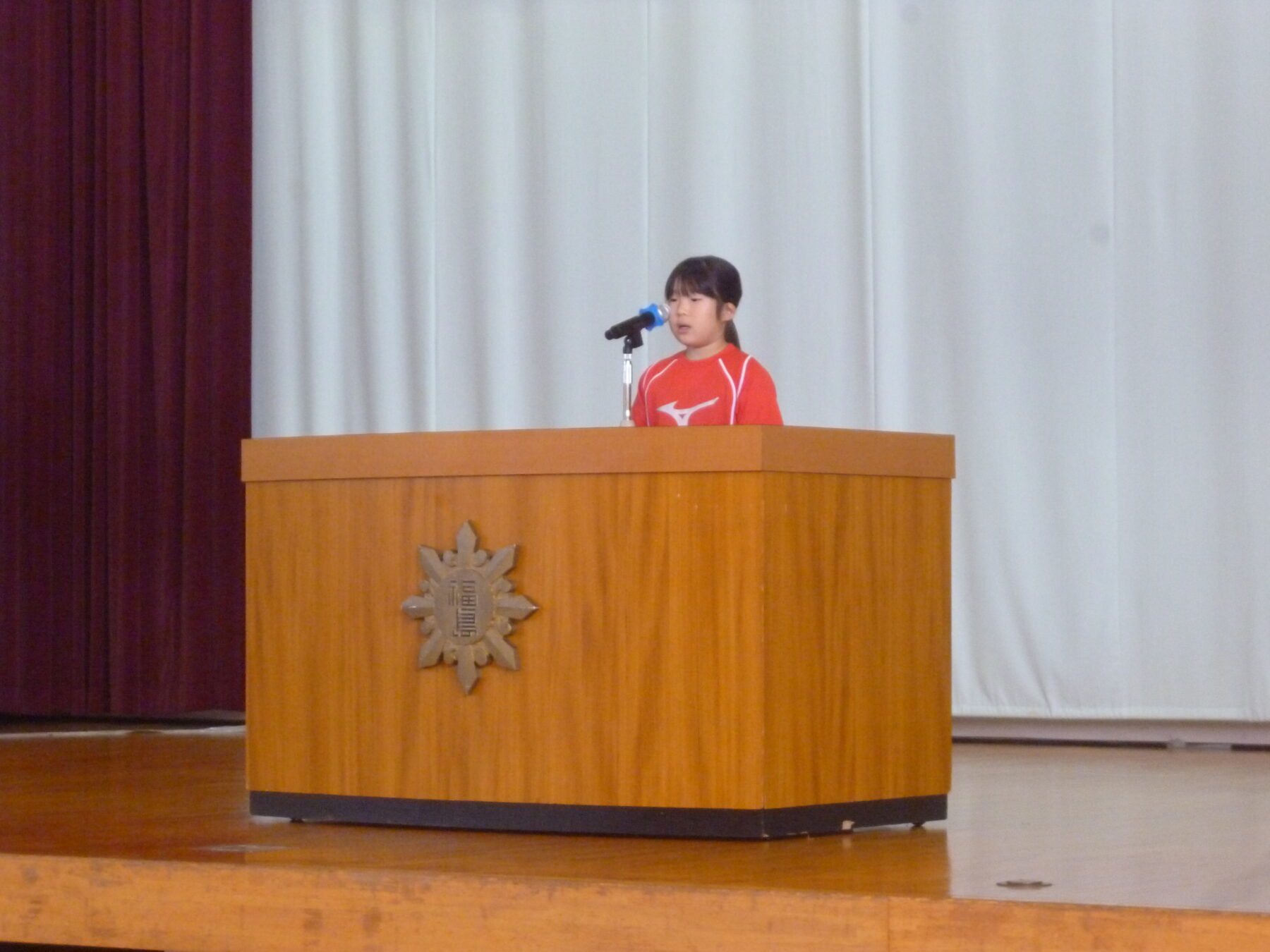 前期終業式と後期始業式が行われました 3枚目写真