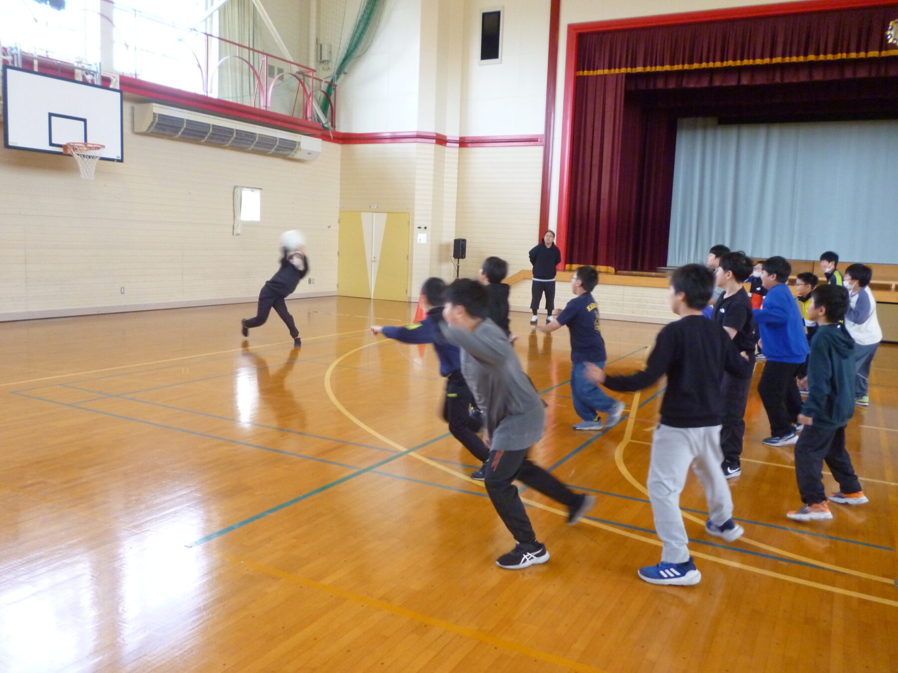 委員会活動を頑張っています 2枚目写真