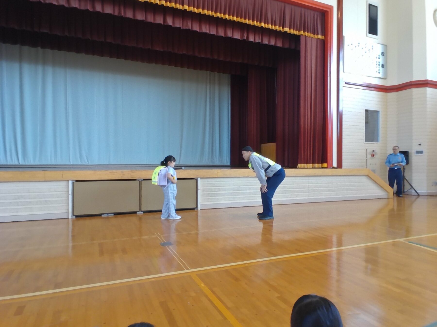 不審者対応訓練が行われました 3枚目写真